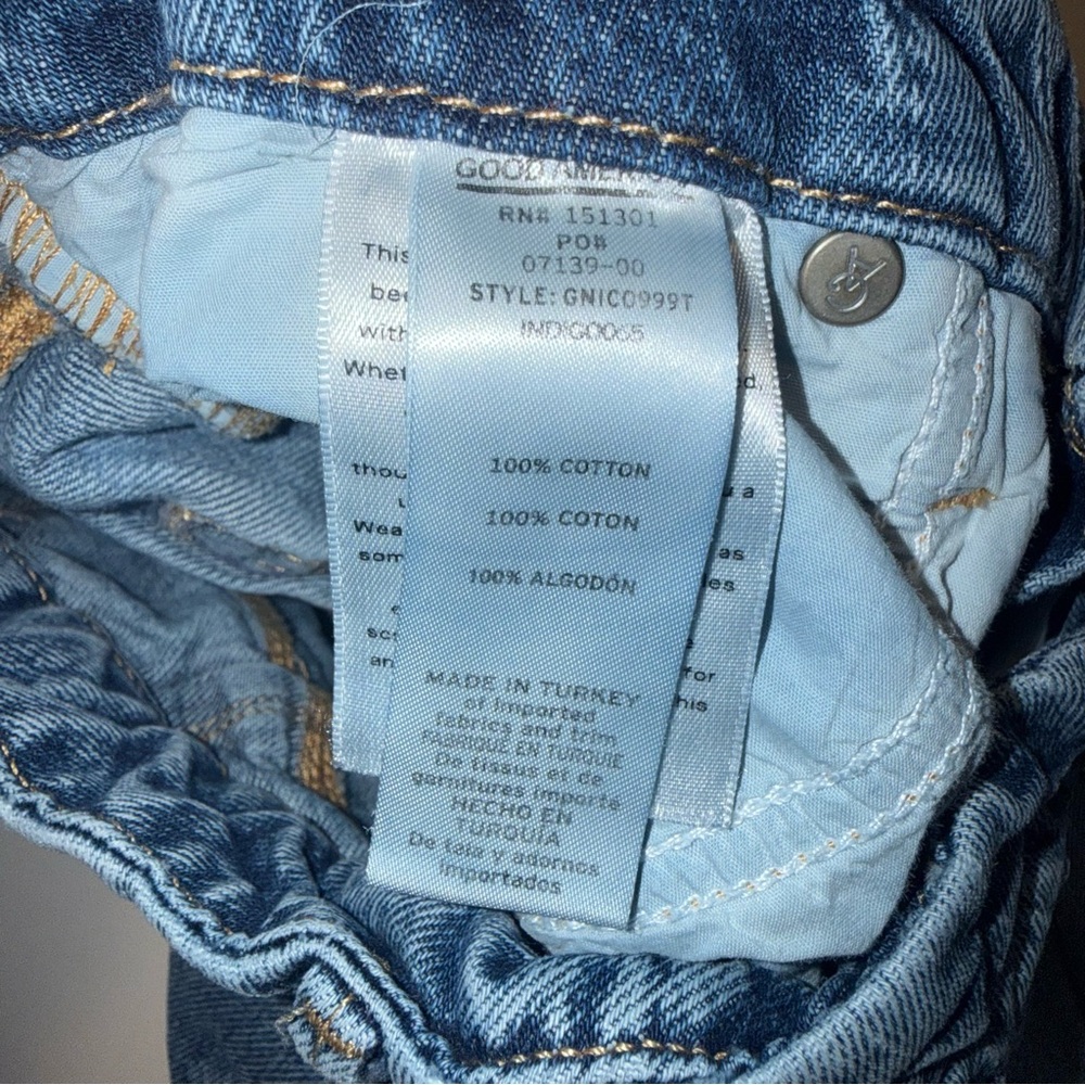 Good American GNIC0999T Distressed 100% Cotton Straight Leg Jeans | Size 6 / 28 - Picture 8 of 17